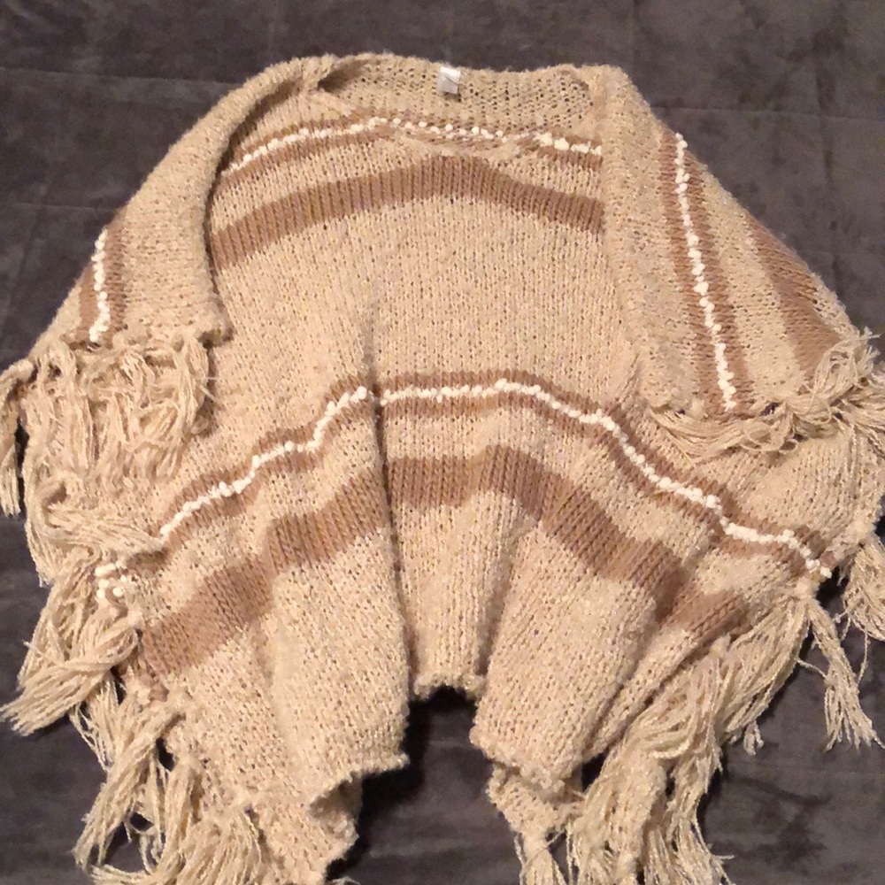 Ponch/shawl